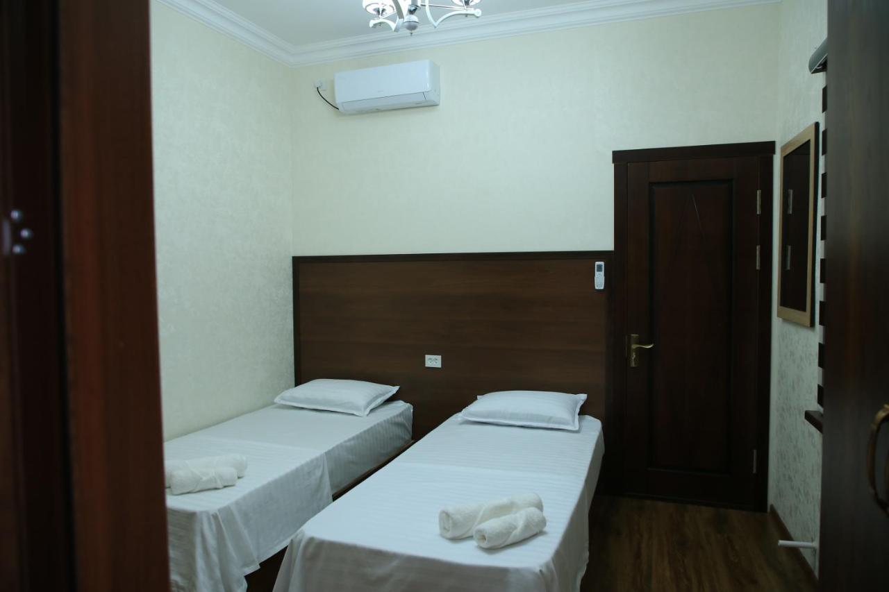 Hotel Mehribon ซามาร์คันด์ ภายนอก รูปภาพ