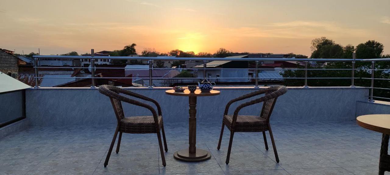 Hotel Mehribon ซามาร์คันด์ ภายนอก รูปภาพ
